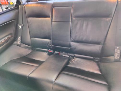 Black 2001 BMW 330 Ci