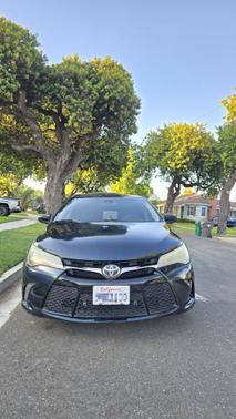 Black 2015 Toyota Camry XSE