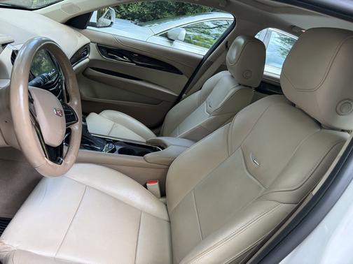 White 2015 Cadillac ATS 2.0L Turbo Luxury