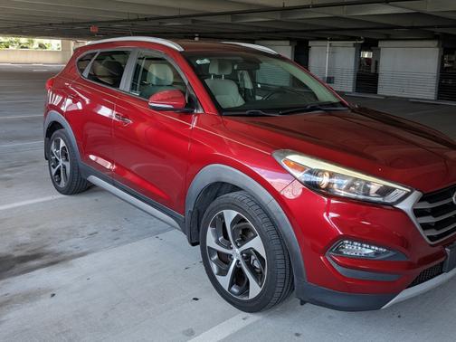 2017 Hyundai TUCSON Sport