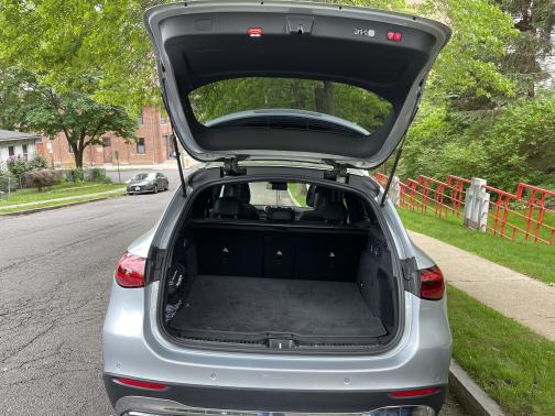 2024 Mercedes-Benz GLC 300 4MATIC