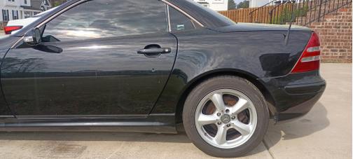 Black 2002 Mercedes-Benz SLK-Class SLK320