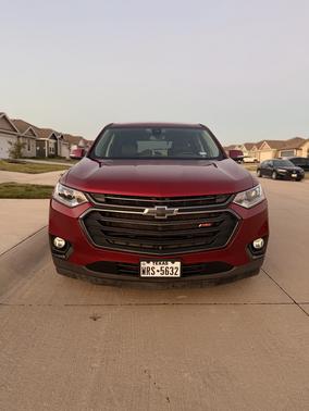 Red 2021 Chevrolet Traverse RS