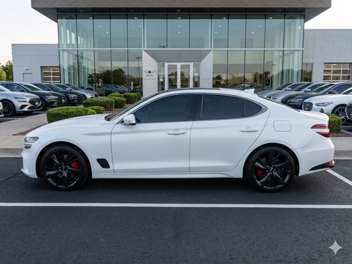 2023 Genesis G70 3.3T
