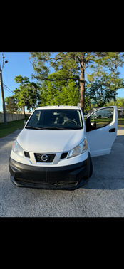White 2018 Nissan NV200 S