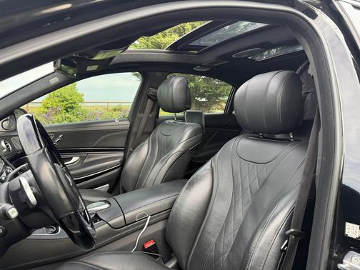 Black 2018 Mercedes-Benz S-Class S 560