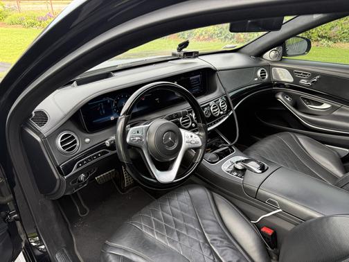 Black 2018 Mercedes-Benz S-Class S 560