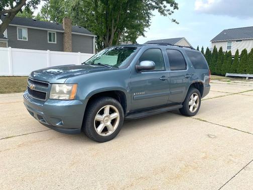 Blue 2008 Chevrolet Tahoe LT