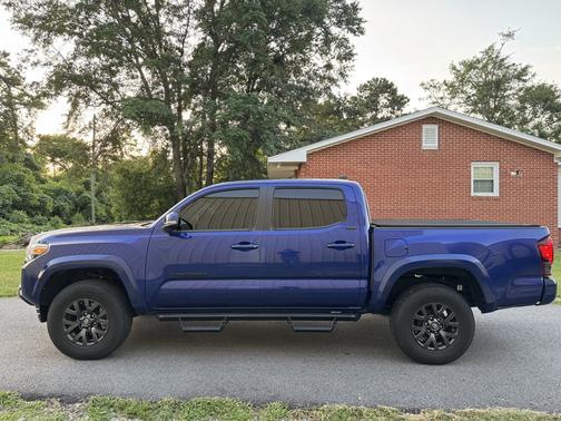 2022 Toyota Tacoma SR5