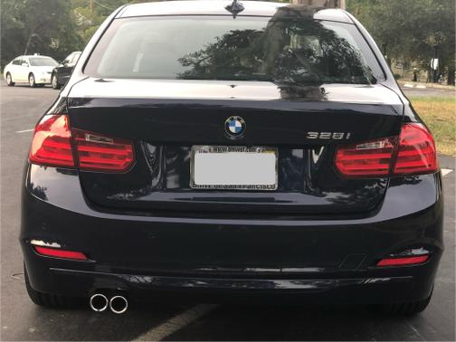 2012 BMW 328 i