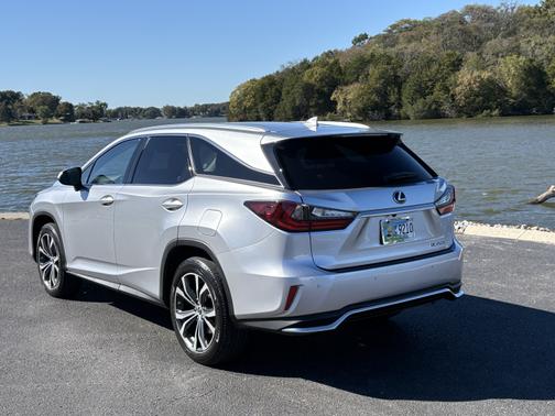 2022 Lexus RX 350L Base