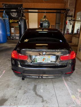 Black 2013 BMW 320 i