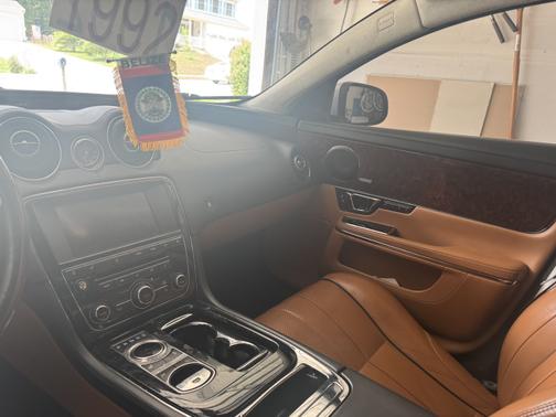 2015 Jaguar XJ XJL Portfolio