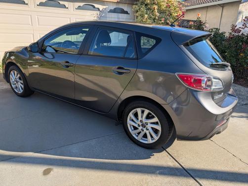 2013 Mazda Mazda3 i Touring