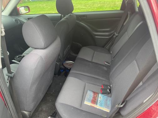2007 Pontiac Vibe Base