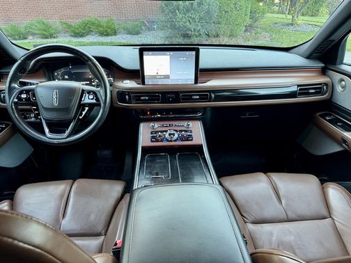 2020 Lincoln Aviator Reserve AWD