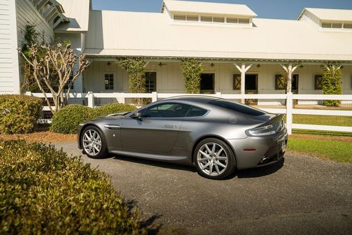 2014 Aston Martin V8 Vantage Base