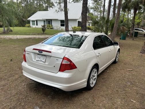 2010 Ford Fusion SE