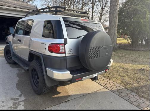 Silver 2007 Toyota FJ Cruiser Base