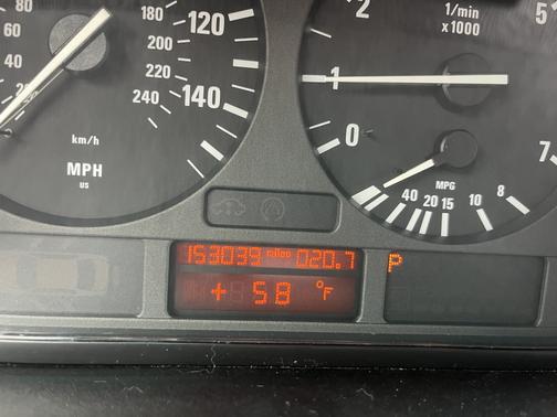 2001 BMW X5 3.0i