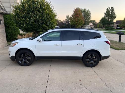 2017 Chevrolet Traverse 1LT