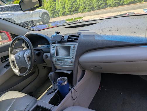 Red 2009 Toyota Camry Hybrid Base