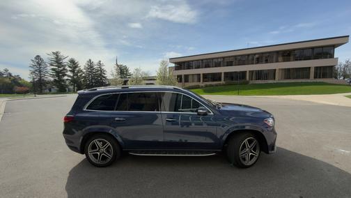 Blue 2024 Mercedes-Benz GLS 450 4MATIC