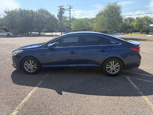 2017 Hyundai SONATA SE