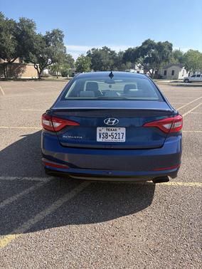 2017 Hyundai SONATA SE
