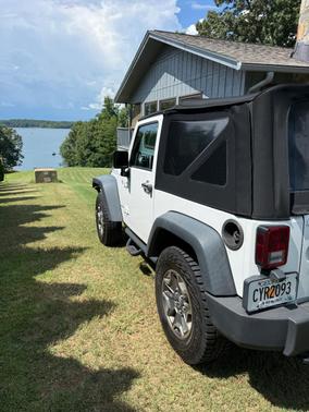 White 2014 Jeep Wrangler Rubicon