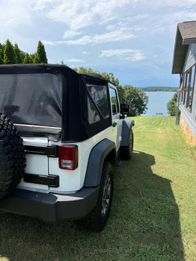 White 2014 Jeep Wrangler Rubicon