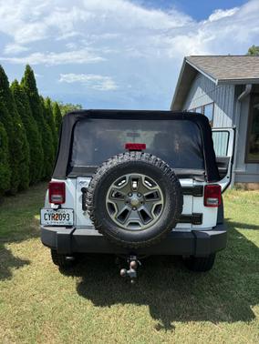 White 2014 Jeep Wrangler Rubicon