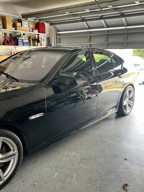 Black 2013 BMW 535 i