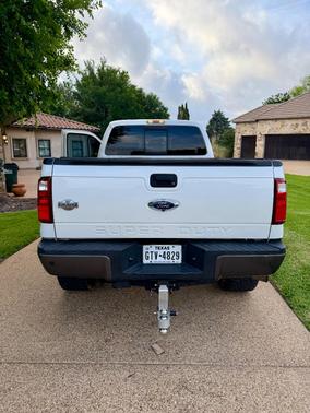 White 2016 Ford F-350 King Ranch