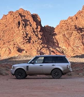 Silver 2011 Land Rover Range Rover HSE