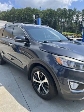 Gray 2017 Kia Sorento EX