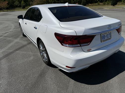 2016 Lexus LS 460 L