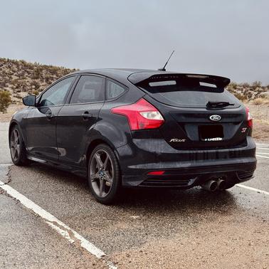 Black 2013 Ford Focus ST Base