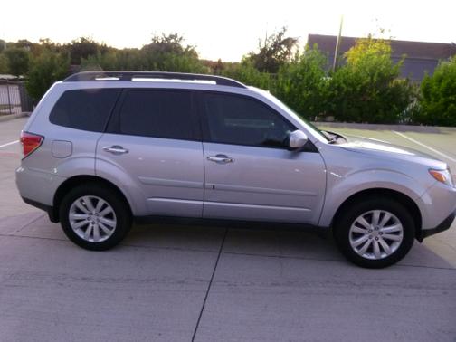 2013 Subaru Forester 2.5X Limited