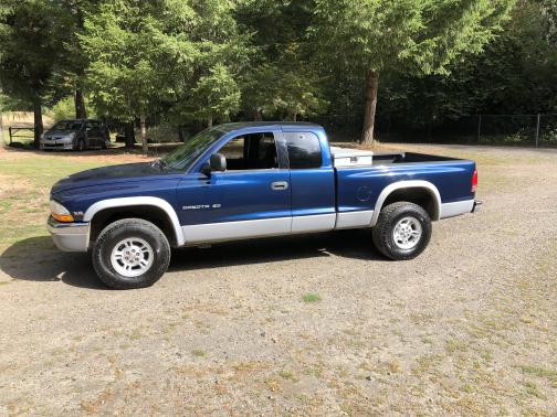 2000 Dodge Dakota SLT