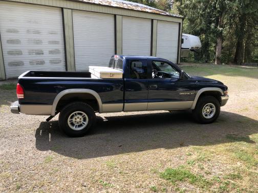 2000 Dodge Dakota SLT