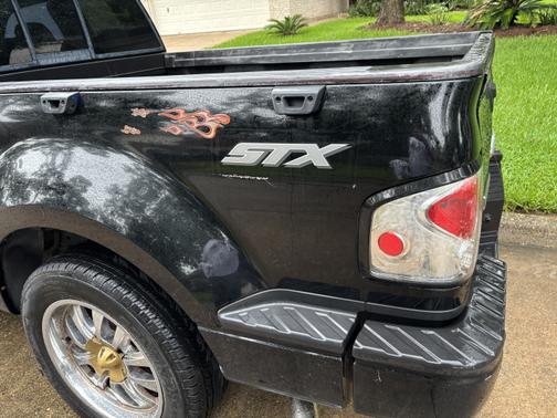 2006 Ford F-150 STX SuperCab Flareside
