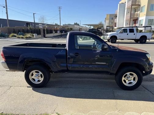 2005 Toyota Tacoma PreRunner