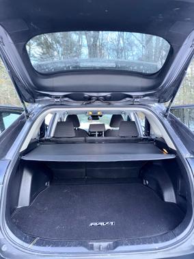 2019 Toyota RAV4 Hybrid LE