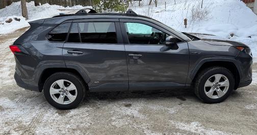 2019 Toyota RAV4 Hybrid LE