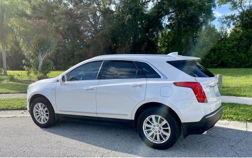 2017 Cadillac XT5 Base