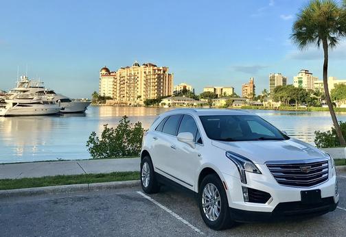 2017 Cadillac XT5 Base