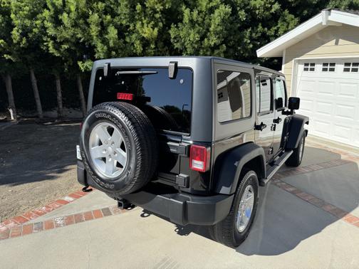 2014 Jeep Wrangler Unlimited Sport