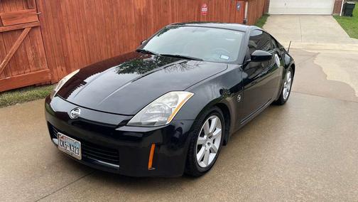 Black 2004 Nissan 350Z Touring