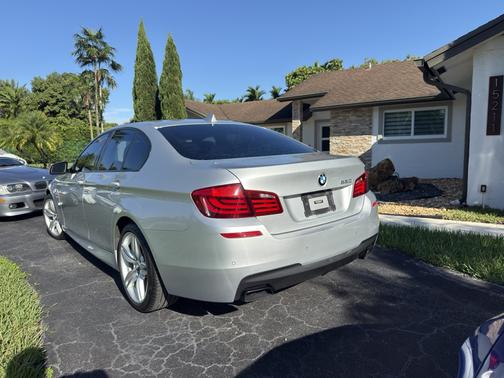 2012 BMW 550 i